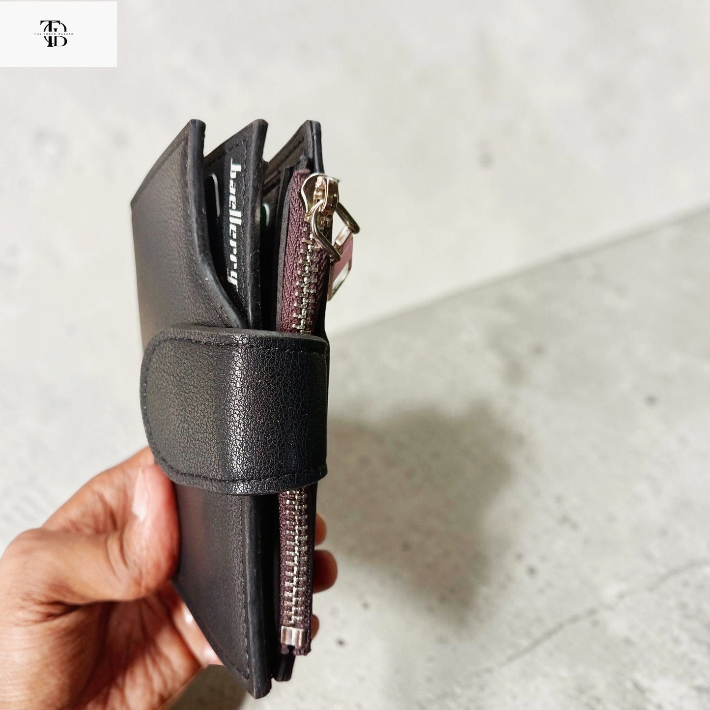 Men's Leather Wallet – Slim Bifold with Dual ID Windows & Coin Pocket
